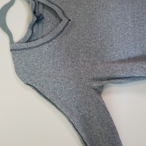 Tommy Hilfiger Heather Gray V Neck Long Sleeve Sweater 1X - Picture 4 of 7